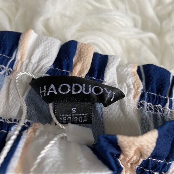 ‼️NWT‼️ ZAFUL Off the shoulder striped blouse- S - Picture 3 of 6